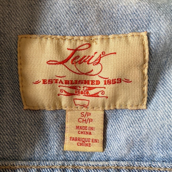 Levis Denim Trucker Vest - Picture 5 of 6